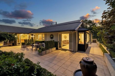 Photo of property in 44 Isobel Road, Greenhithe, Auckland, 0632