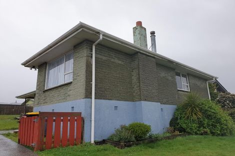 Photo of property in 243 Regent Street, Heidelberg, Invercargill, 9812