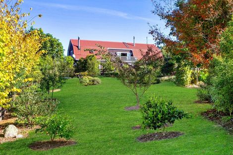 Photo of property in 13 Highland Drive, Acacia Bay, Taupo, 3385