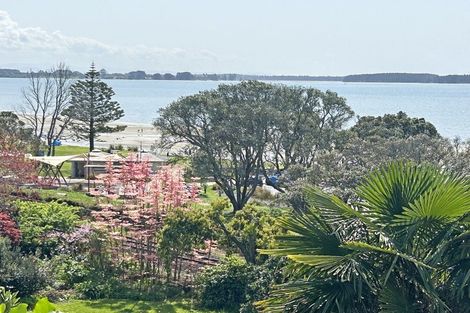 Photo of property in 153 Ngatai Road, Otumoetai, Tauranga, 3110