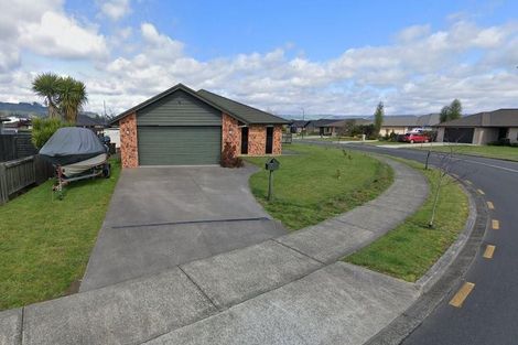 Photo of property in 12 Carroll Place, Owhata, Rotorua, 3010