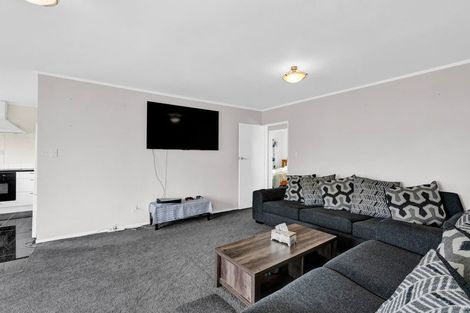 Photo of property in 2/6 Wicklow Place, Bell Block, New Plymouth, 4312