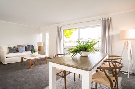 Photo of property in 19 Eversham Road, Mount Maunganui, 3116