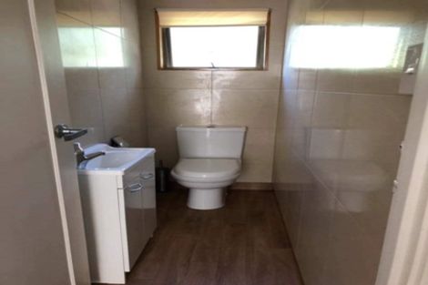 Photo of property in 36 Murvale Drive, Bucklands Beach, Auckland, 2014