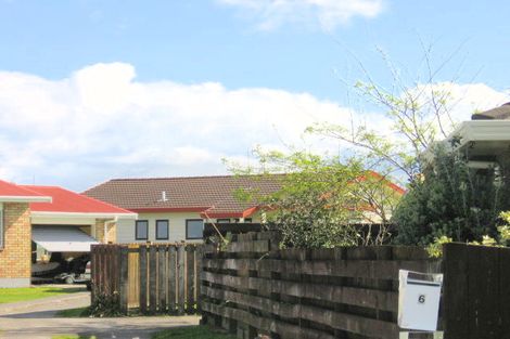 Photo of property in 6 Ngarimu Place, Mount Maunganui, 3116