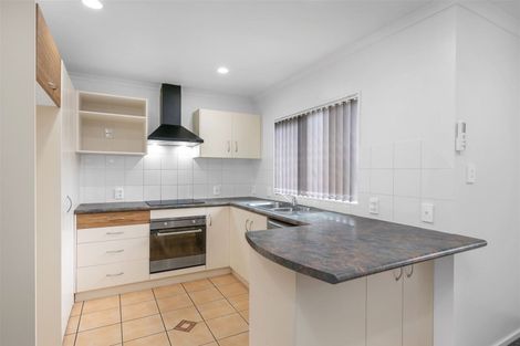 Photo of property in 29 Scotts Field Drive, Takanini, 2112