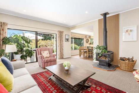 Photo of property in 33 Paremata Haywards Road, Pauatahanui, Porirua, 5381