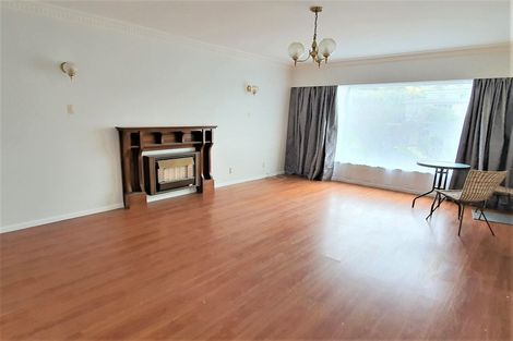 Photo of property in 5 Fyvie Avenue, Tawa, Wellington, 5028