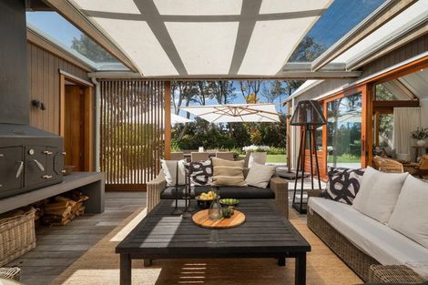 Photo of property in 2 Sea Crest Place, Bowentown, Waihi Beach, 3177