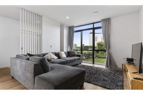 Photo of property in 4 Troop Road, Papakura, 2110