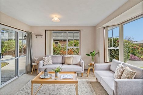 Photo of property in 74 Westlake Drive, Halswell, Christchurch, 8025