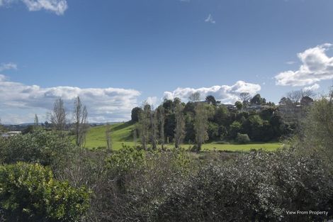 Photo of property in 51 Lagoon Place, Poike, Tauranga, 3112