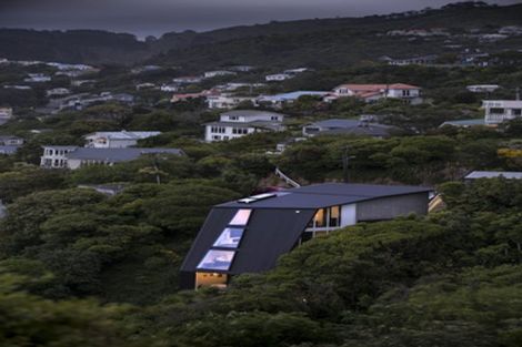 Photo of property in 64a Orangi Kaupapa Road, Northland, Wellington, 6012