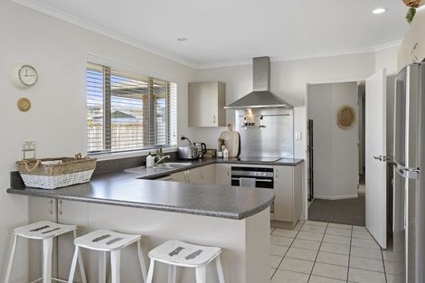 Photo of property in 335d Burwood Road, Burwood, Christchurch, 8083