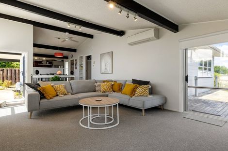 Photo of property in 77 Pohutukawa Drive, Pukete, Hamilton, 3200