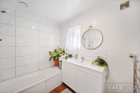 Photo of property in 3 Ilford Crescent, Mangere, Auckland, 2022