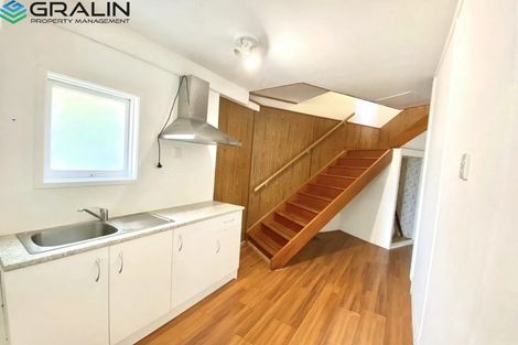 Photo of property in 11 Dundas Place, Henderson, Auckland, 0612