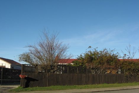 Photo of property in 17 Bute Street, Winton, 9720