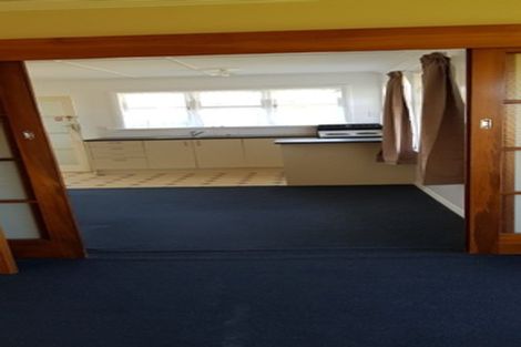 Photo of property in 38 Thatcher Street, Castlecliff, Whanganui, 4501