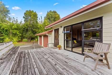 Photo of property in 1110 Leigh Road, Matakana, Warkworth, 0985
