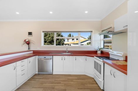 Photo of property in 4 Iwiroa Terrace, Durie Hill, Whanganui, 4500