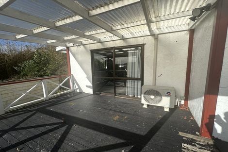 Photo of property in 20 Wattle Road, Sunnyvale, Auckland, 0612