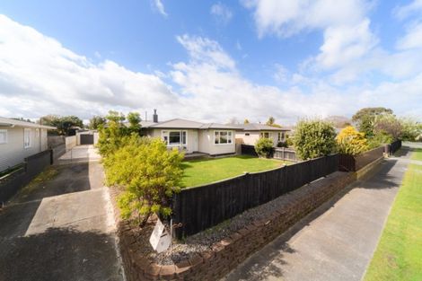 Photo of property in 6 Stephens Crescent, Highbury, Palmerston North, 4412