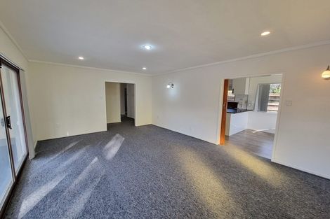 Photo of property in 244 Queen Street, Pukekohe, 2120