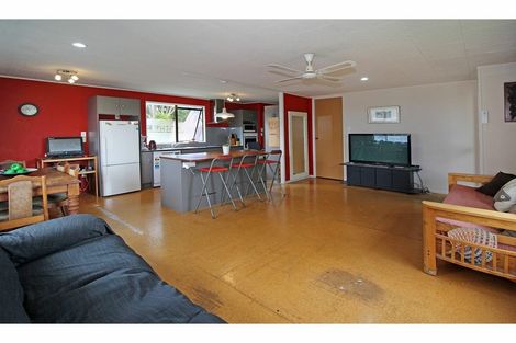 Photo of property in 8 Mataura Place, Clover Park, Auckland, 2019