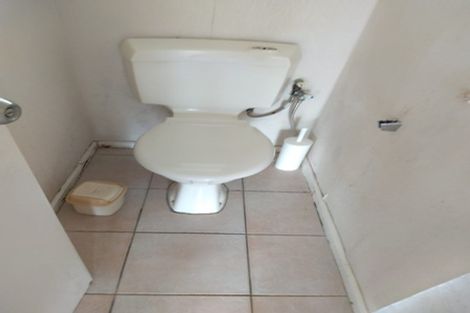 Photo of property in 2 Price Crescent, Mount Wellington, Auckland, 1060
