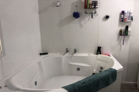 Photo of property in 2/33 Springfield Road, St Albans, Christchurch, 8014