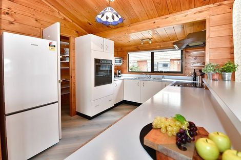 Photo of property in 6 Te Kapa Place, Snells Beach, 0920