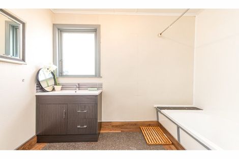 Photo of property in 20 Primrose Street, Northcote, Christchurch, 8052