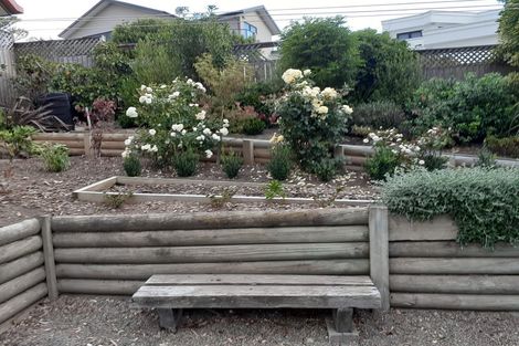 Photo of property in 256 Major Hornbrook Road, Mount Pleasant, Christchurch, 8081