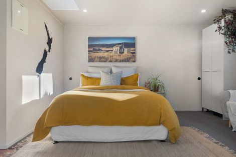 Photo of property in 54 Xenicus Rise, Glenorchy, 9372