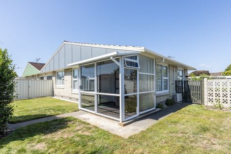 Photo of property in 2/306 Hastings Street South, Hastings, 4122