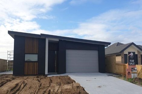 Photo of property in 12 Monaro Place, Papamoa, 3118