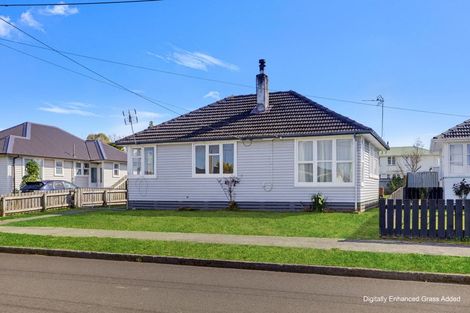 Photo of property in 15 Cameron Crescent, Masterton, 5810