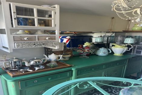 Photo of property in 1 Simeon Quay, Lyttelton, 8082