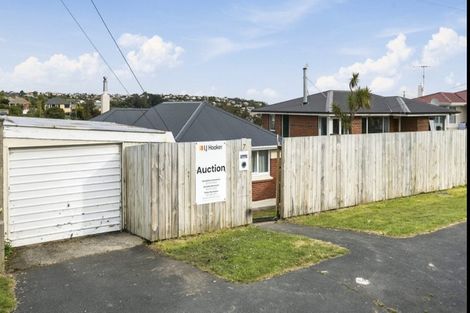 Photo of property in 7 Glendevon Place, Vauxhall, Dunedin, 9013