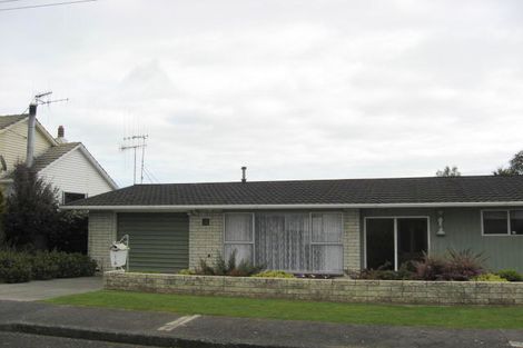 Photo of property in 3 Chester Street, Levin, 5510
