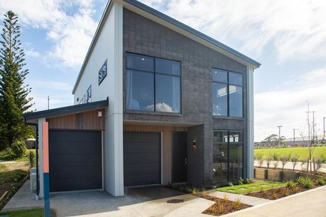 Photo of property in 230 Park Estate Road, Rosehill, Papakura, 2113