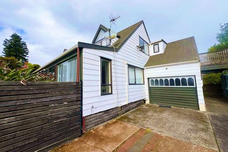 Photo of property in 2/87 Hillsborough Road, Hillsborough, Auckland, 1042