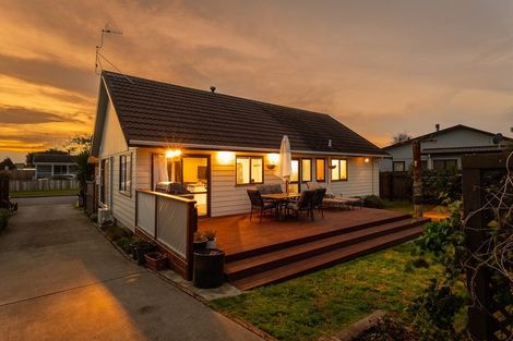 Photo of property in 23 Rosewood Place, Paraparaumu, 5032