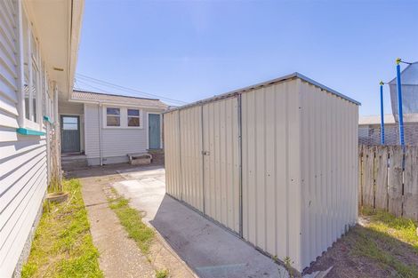 Photo of property in 24 Titoki Street, Castlecliff, Whanganui, 4501
