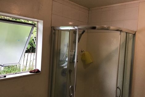 Photo of property in 4/52 Tudor Road, Henderson, Auckland, 0610