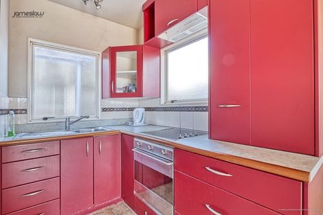 Photo of property in 46 Farquhar Road, Glendene, Auckland, 0602