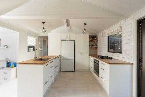 Photo of property in 32a Kiteone Road, Parua Bay, Whangarei, 0174