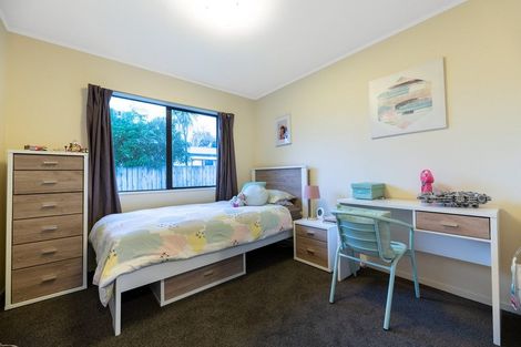 Photo of property in 4b Kimber Grove, Papamoa Beach, Papamoa, 3118