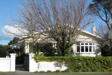 Photo of property in 21 Glen Almond Street, New Plymouth, 4310